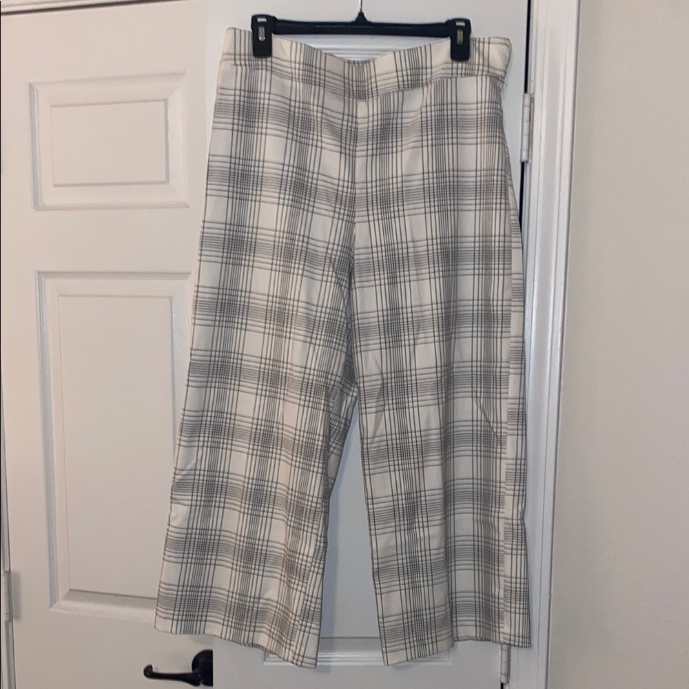 Chic Plaid Wide-Leg Pants